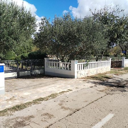 Holiday Home Visnja Benkovac Buitenkant foto